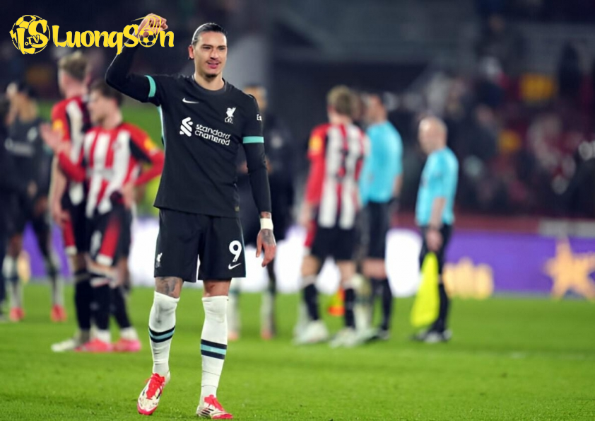 Nunez lập cú đúp giúp Liverpool giành trọn 3 điểm trước Brentford.