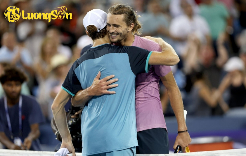 Sinner gặp Zverev ở chung kết AO 2025