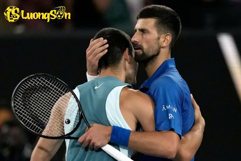 Novak Djokovic và Carlos Alcaraz